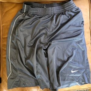 Men’s gray Nike shorts